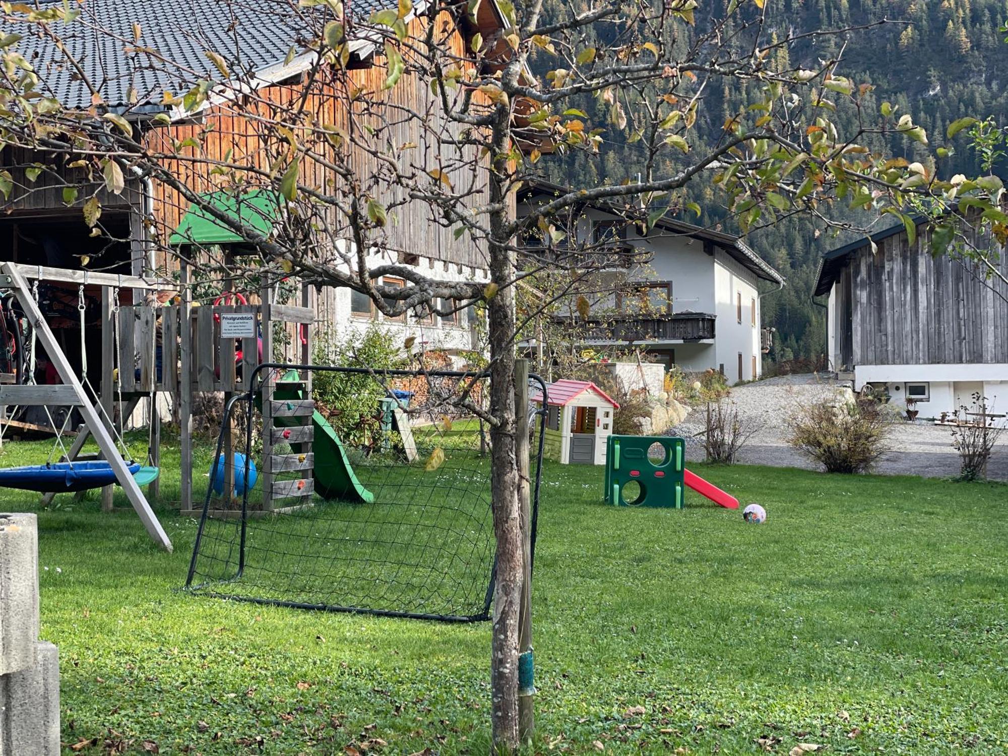 Ferienwohnung Haus-Ruitelspitzblick Elbigenalp Exterior foto